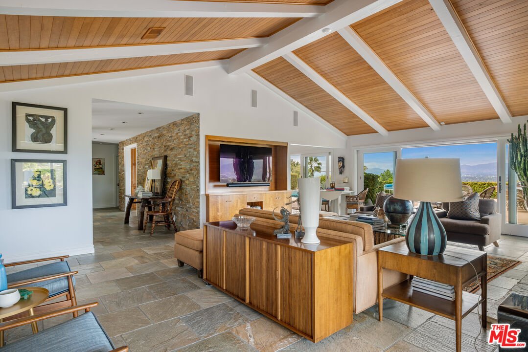 House in Los Angeles, California, United States 3 - 18062477