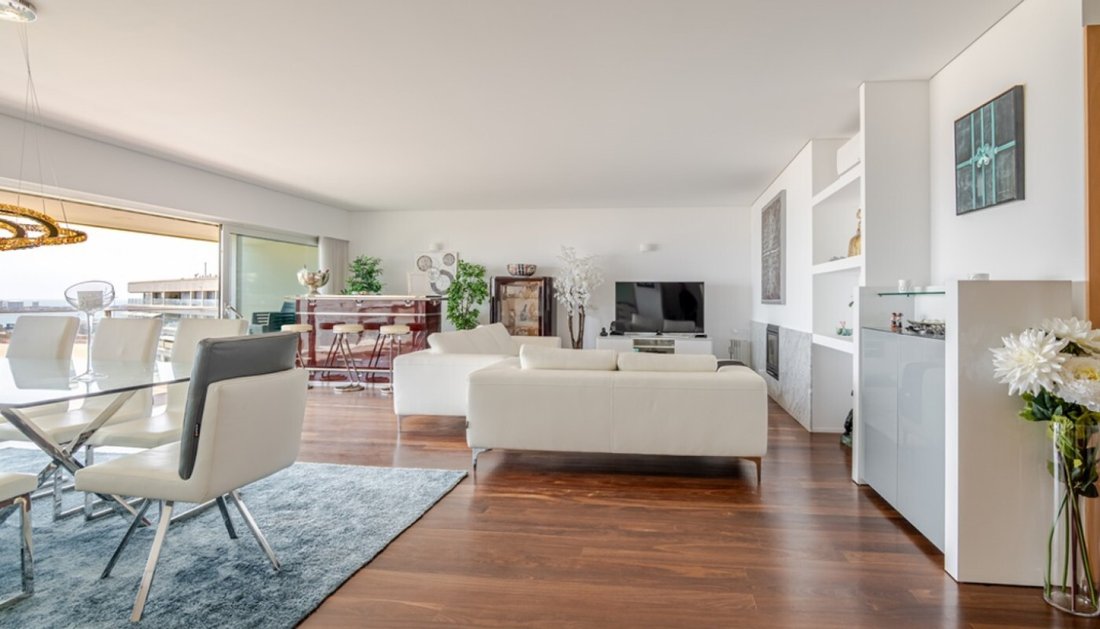 Apartment in Matosinhos e Leca da Palmeira, Porto District, Portugal 5 - 18064274