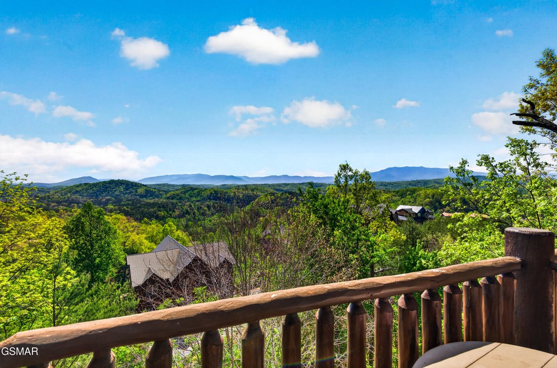 House in Sevierville, Tennessee, United States 3 - 18065370