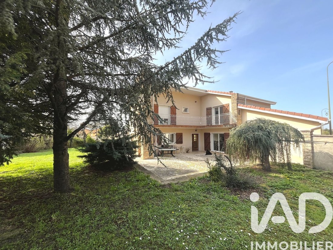 House in Chaponnay, Auvergne-Rhône-Alpes, France 1 - 17513172