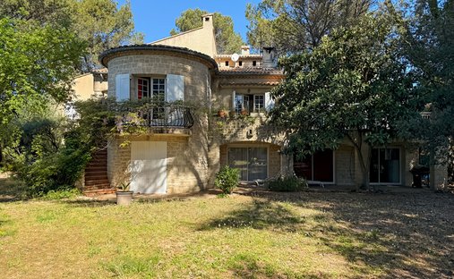 Villa in Zone Rurale Nord, Carpentras, France 1