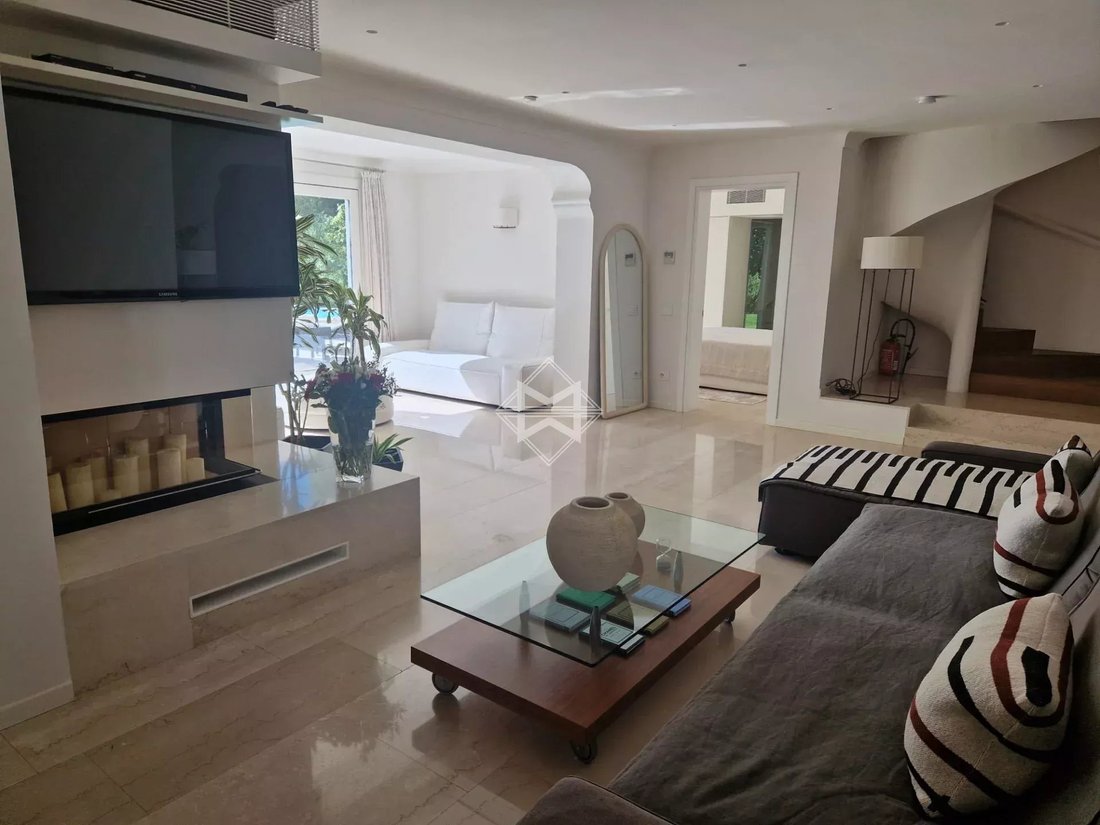 Estate in Zone Ouest Urbaine, Saint-Tropez, France 5 - 10675454