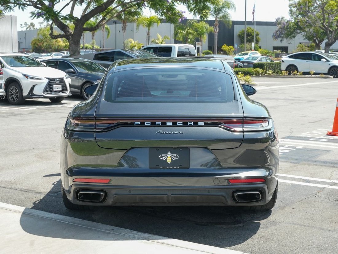 Sedan in Costa Mesa, CA, United States 4 - 18049088