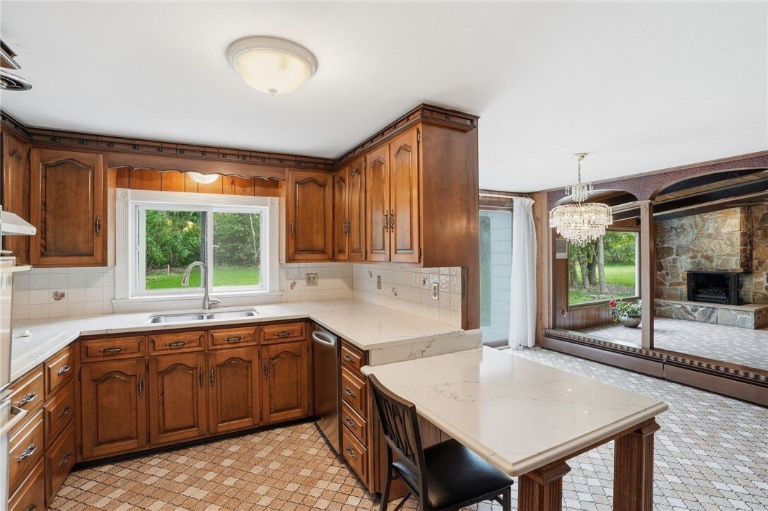 House in Cranston, Rhode Island, United States 5 - 18062626