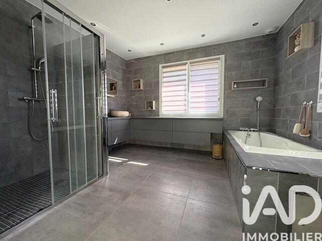 House in Bullion, Ile-de-France, France 5 - 18065320