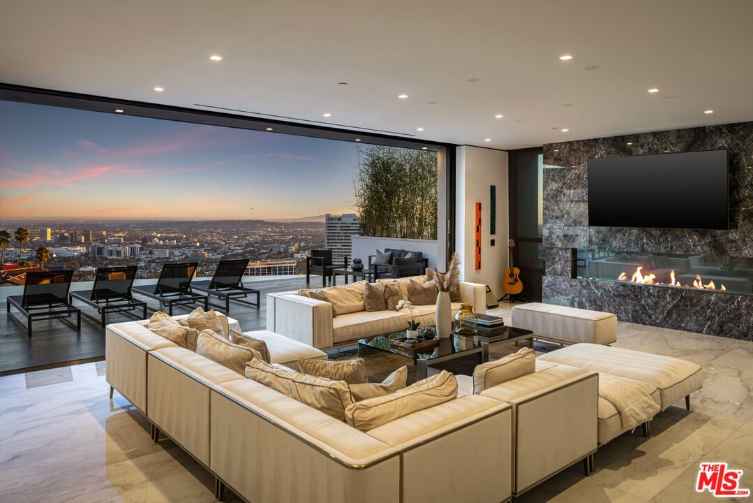 House in Los Angeles, California, United States 4 - 18063838