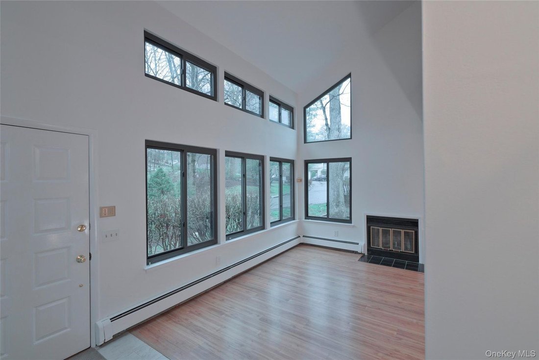 Condo in Millwood, New York, United States 5 - 17803058