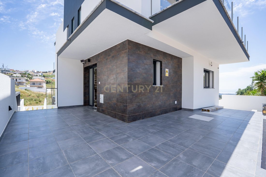 Villa in Vialonga, Lisbon, Portugal 3 - 17870588