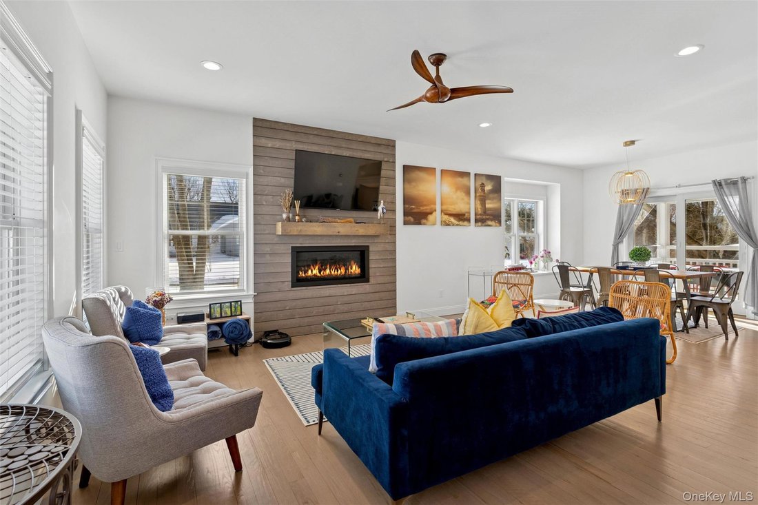 House in Greenport West, New York, United States 2 - 17071034