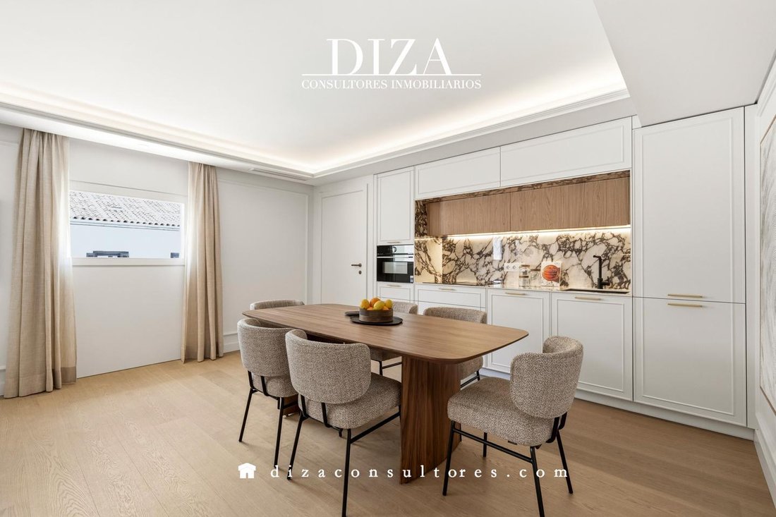 Wohnung in Centro, Madrid, Spanien 3 - 18064527