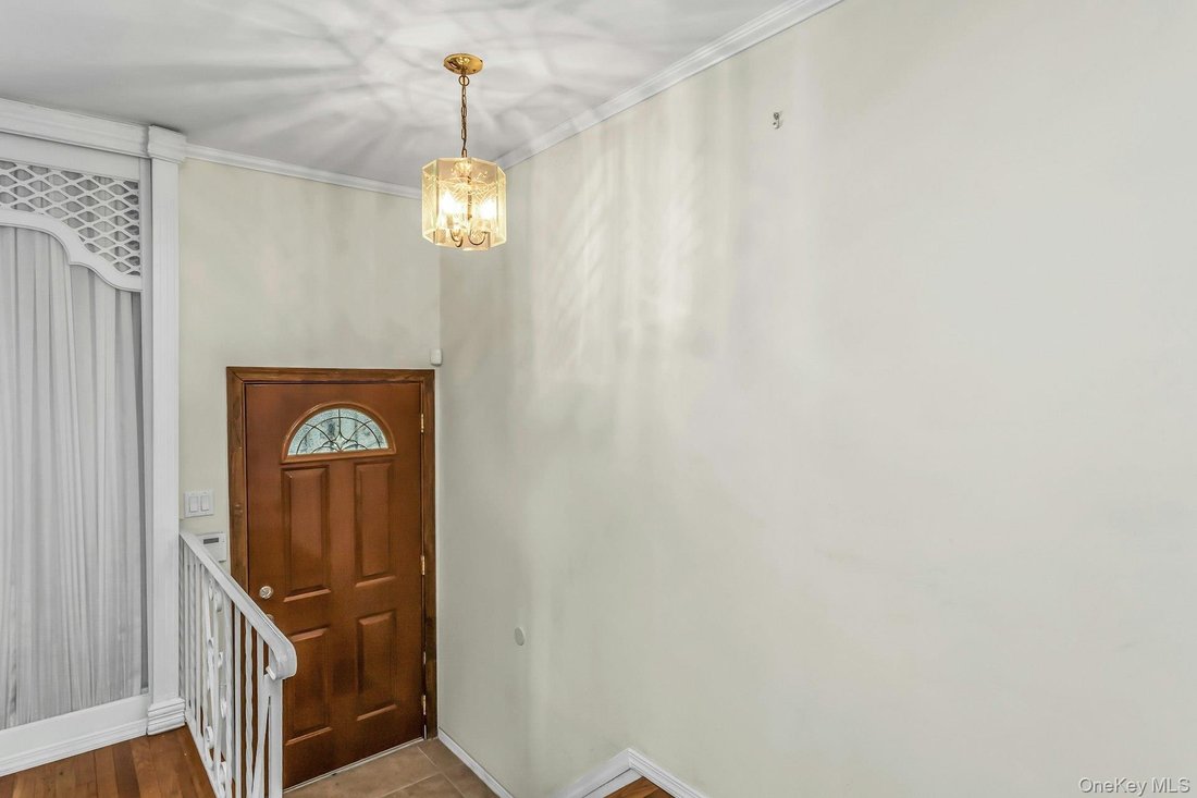 House in New York, New York, United States 4 - 17959204