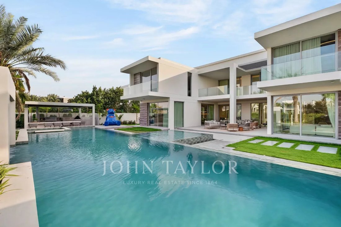 Villa in Hadaeq Sheikh Mohammed Bin Rashid, Dubai, United Arab Emirates 2 - 10752849