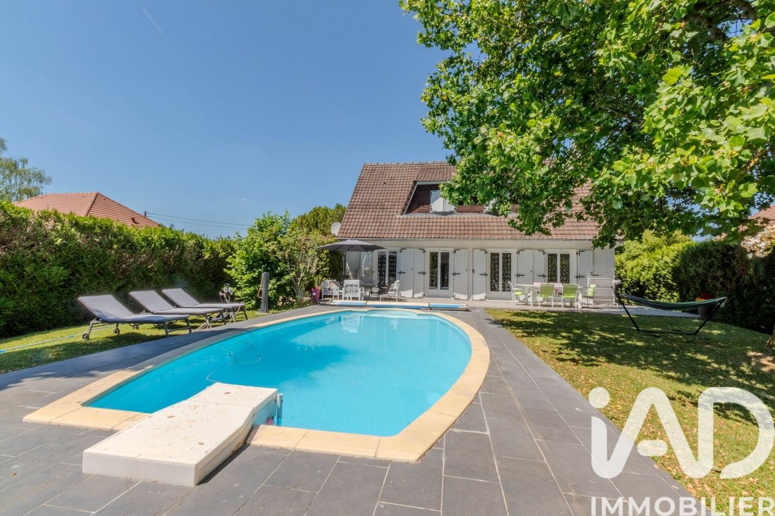 House in Montigny-sur-Loing, Ile-de-France, France 2 - 18065324