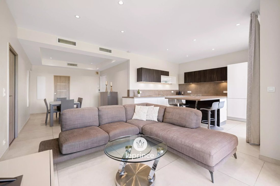 Apartment in Cannes, Provence-Alpes-Côte d'Azur, France 5 - 18064772
