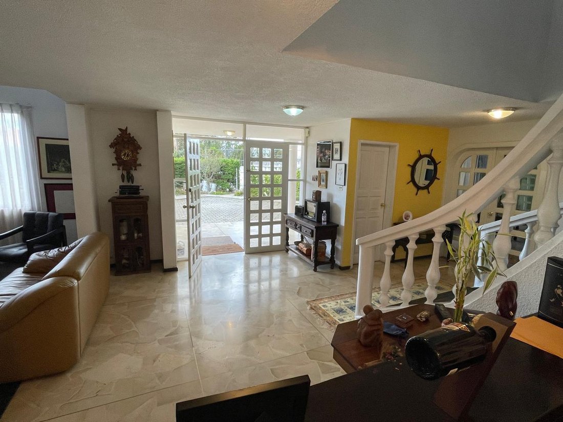 House in Quito, Pichincha, Ecuador 4 - 18063626