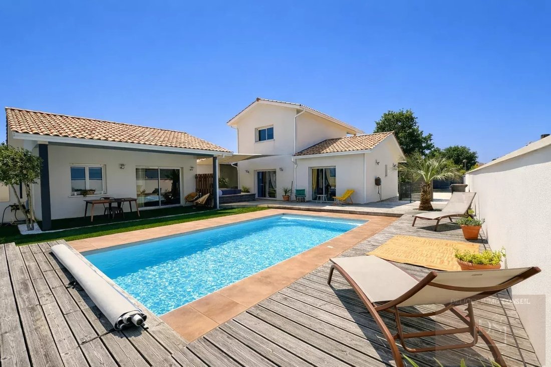 House in Mestras, Gujan-Mestras, France 2 - 18064720