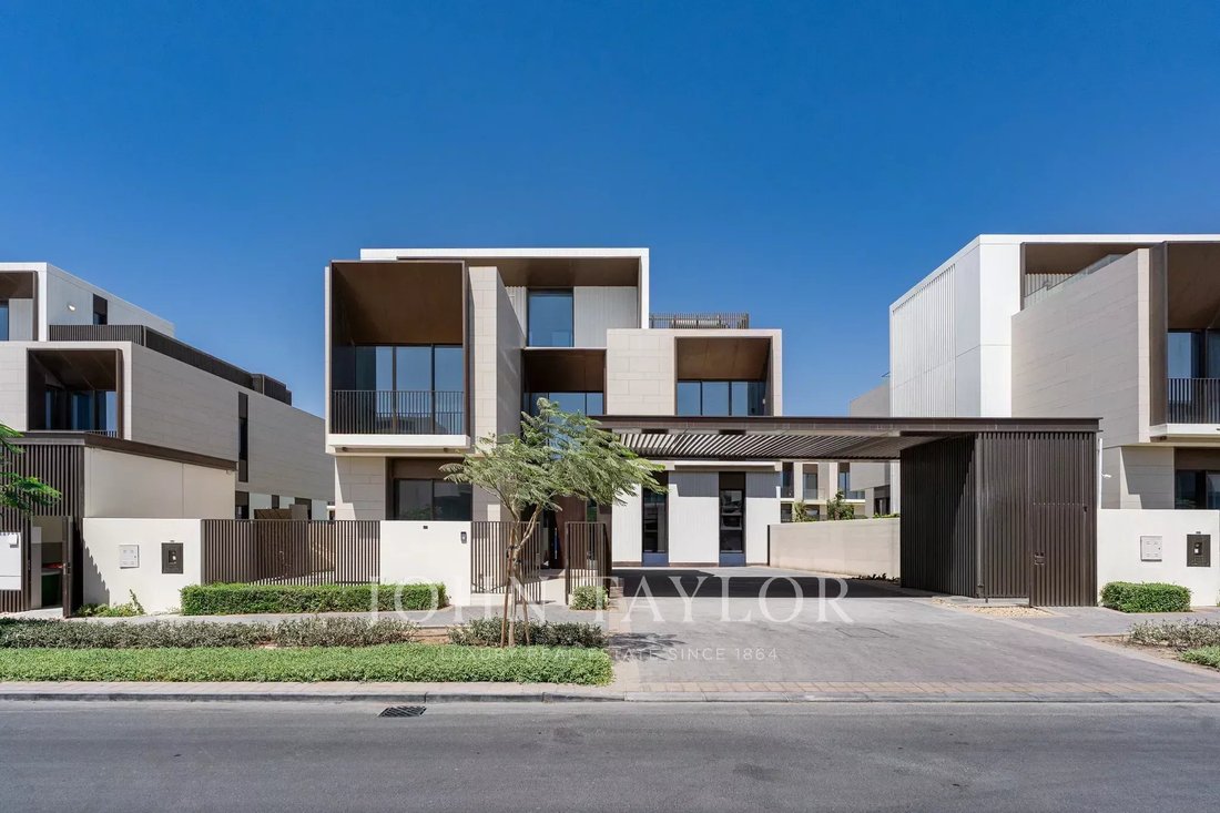 Villa in Hadaeq Sheikh Mohammed Bin Rashid, Dubai, United Arab Emirates 1 - 10752881