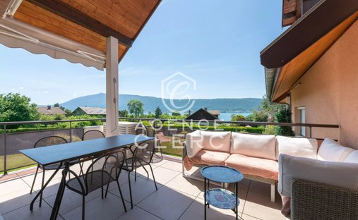 Apartment in Veyrier-du-Lac, Auvergne-Rhône-Alpes, France 1