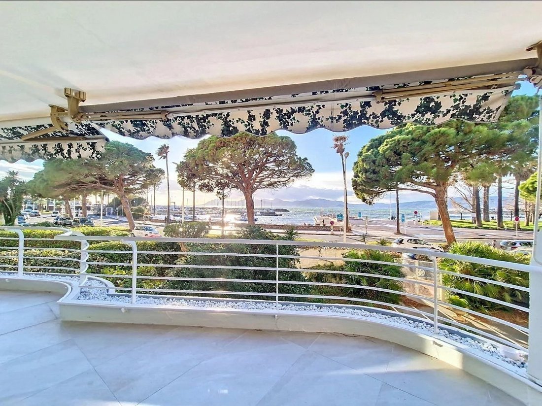 Apartamento en Cannes, Provenza-Alpes-Costa Azul, Francia 1 - 18064641