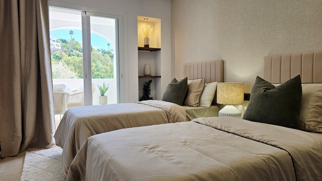 Apartment in La Quinta, Benahavis, Andalusia 3 - 18061235