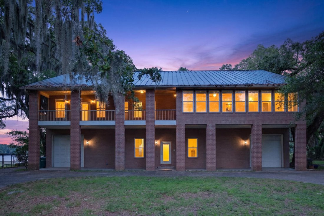 House in Freeport, Florida, United States 1 - 18061217