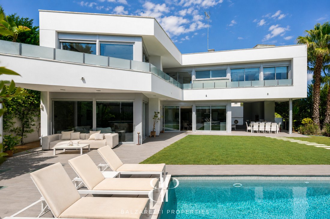 Villa in Mataro, Catalonia, Spain 4 - 18060656