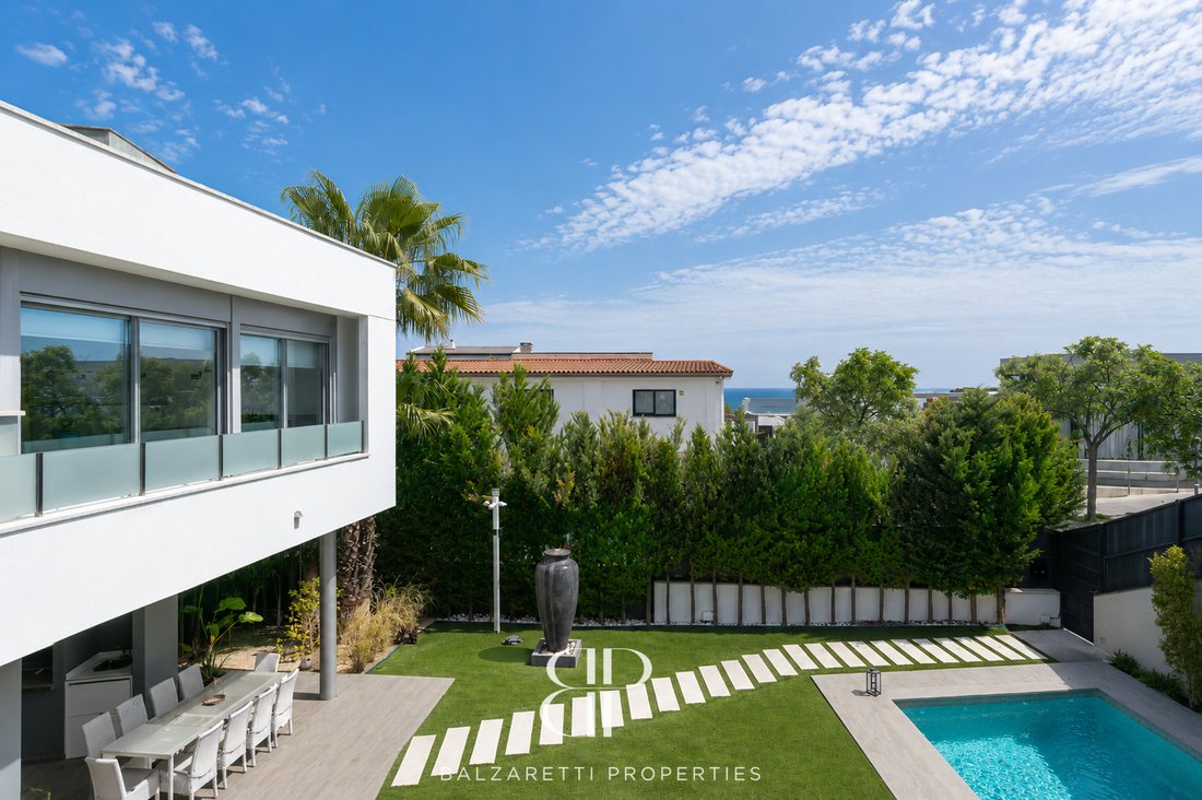Villa in Mataro, Catalonia, Spain 5 - 18060656