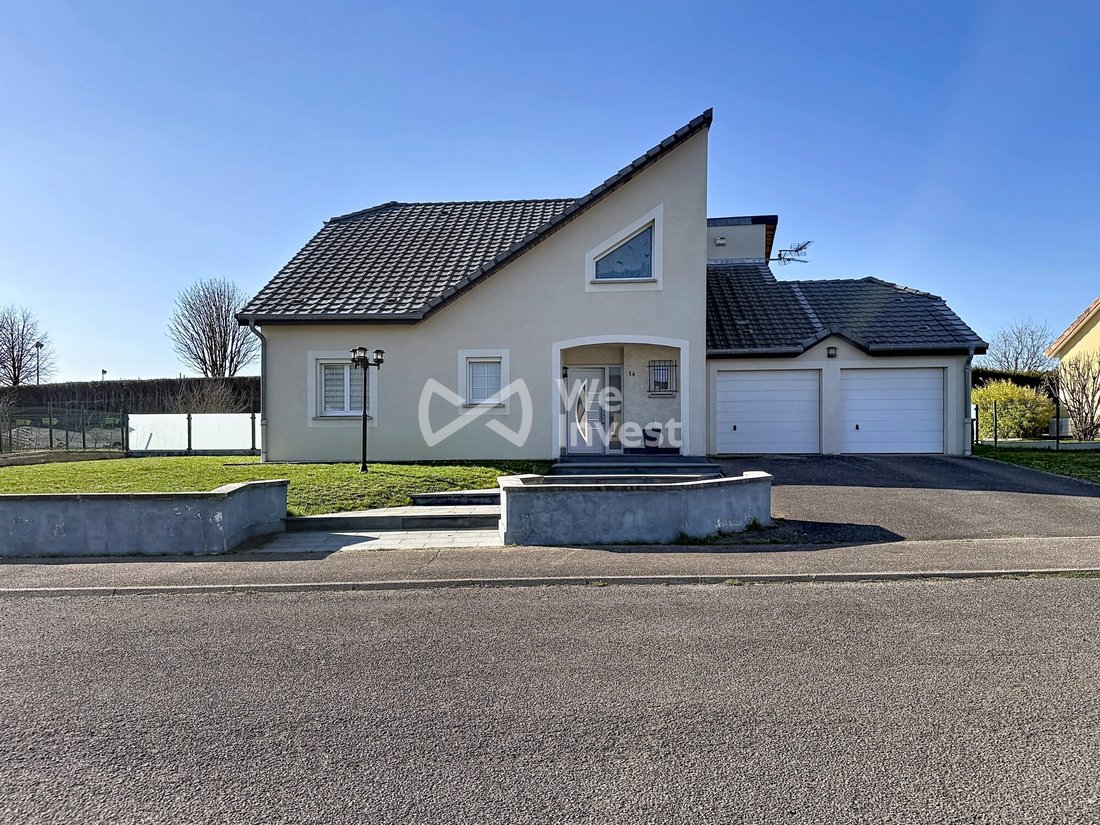 Villa in Rehon, Grand Est, France 3 - 17536254