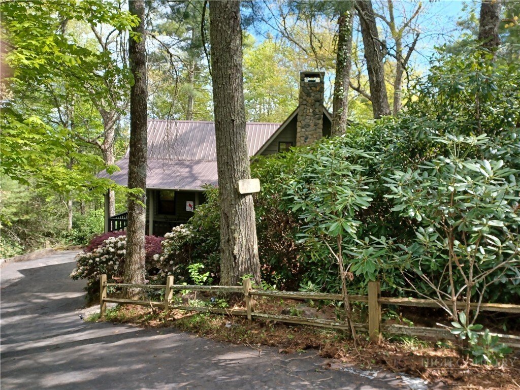 House in Newland, North Carolina, United States 2 - 18067102