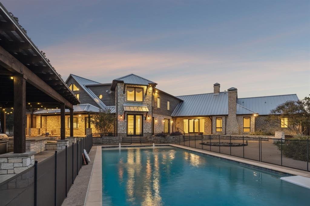House in Lantana, Texas, United States 3 - 18067228
