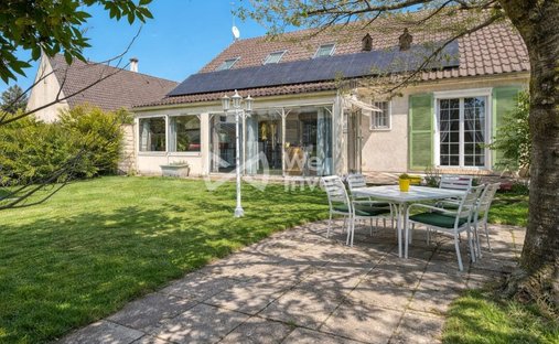 House in Serris, Ile-de-France, France 1