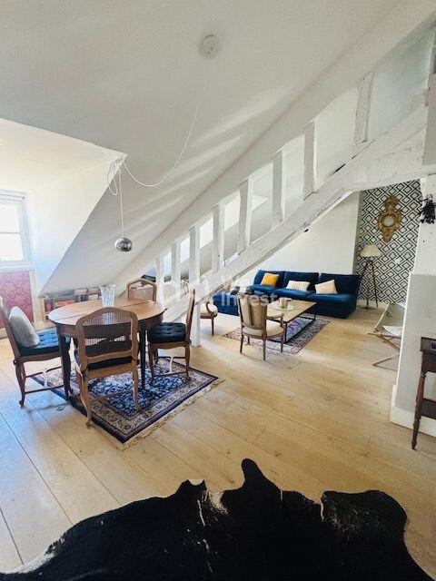 Apartment in Domaine National du Château, Versailles, France 1 - 17849171