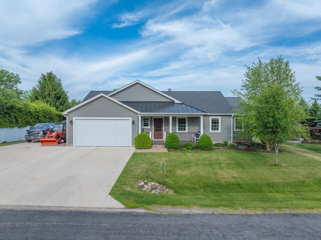 House in Lake Geneva, Wisconsin, United States 1 - 17996903