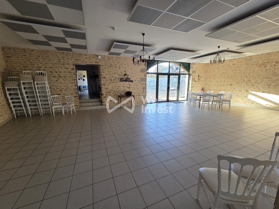 Farm Ranch in Fye, Pays de la Loire, France 2 - 17328697