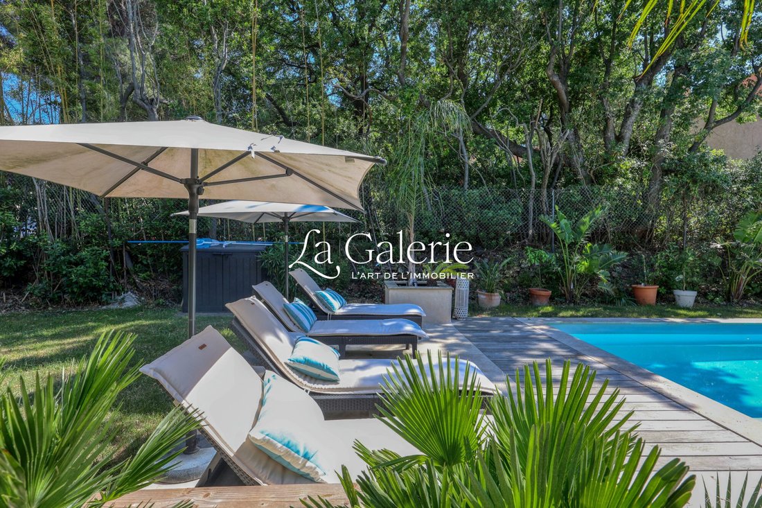 Villa in La Garde, Provence-Alpes-Côte d'Azur, France 1 - 18068806