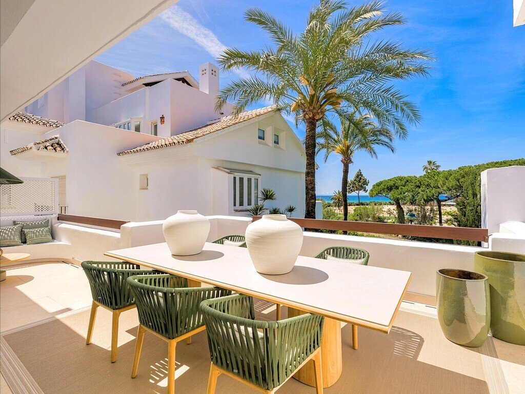 Apartment in Marbella, Andalusia, Spain 2 - 16329192