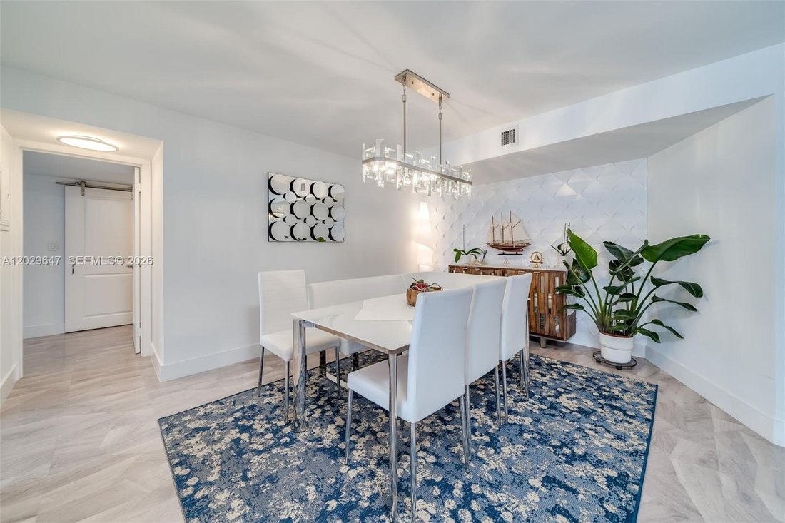 Condo in Hollywood, Florida, United States 5 - 18065963