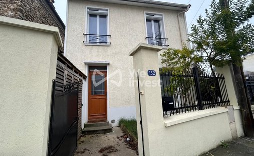 House in Centre Ville Est, Ivry-sur-Seine, France 1