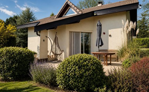 House in Centre, Gex, France 1