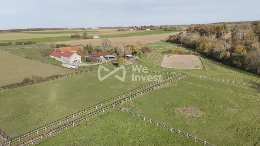 House in Bassevelle, Ile-de-France, France 2 - 17328702