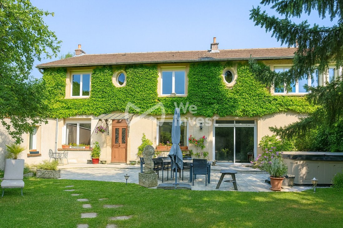 House in Les Essarts-le-Roi, Ile-de-France, France 1 - 17328646