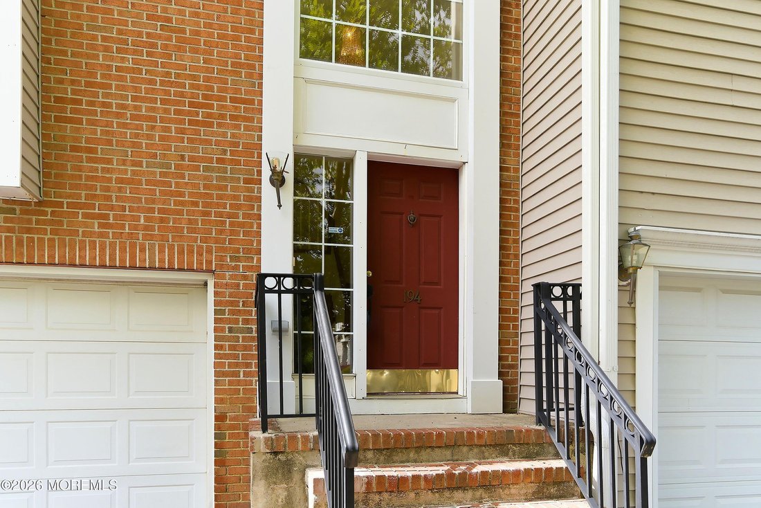 Condo in Marlboro Township, New Jersey, United States 5 - 18043877