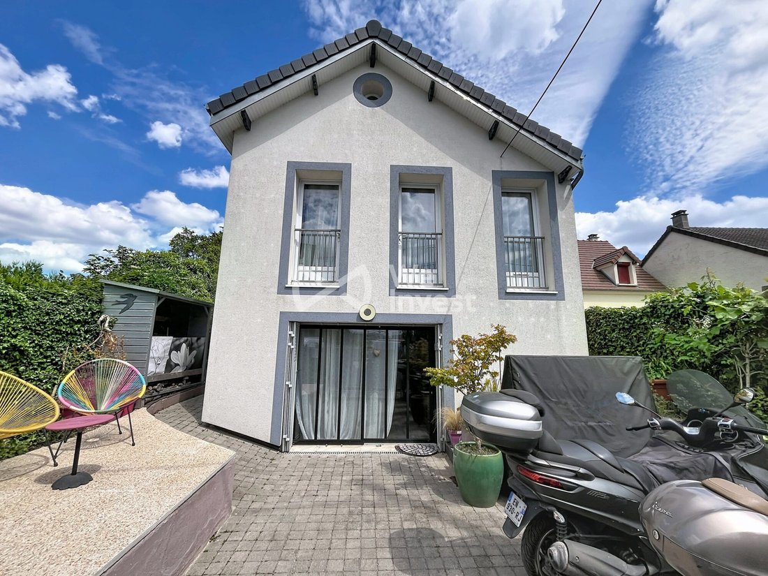 House in Rueil sur Seine - Plaine - Gare, Rueil-Malmaison, France 1 - 17936703