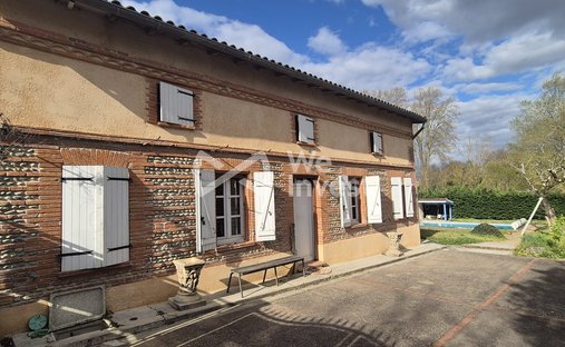 Farm Ranch in Aussonne, Occitania, France 1