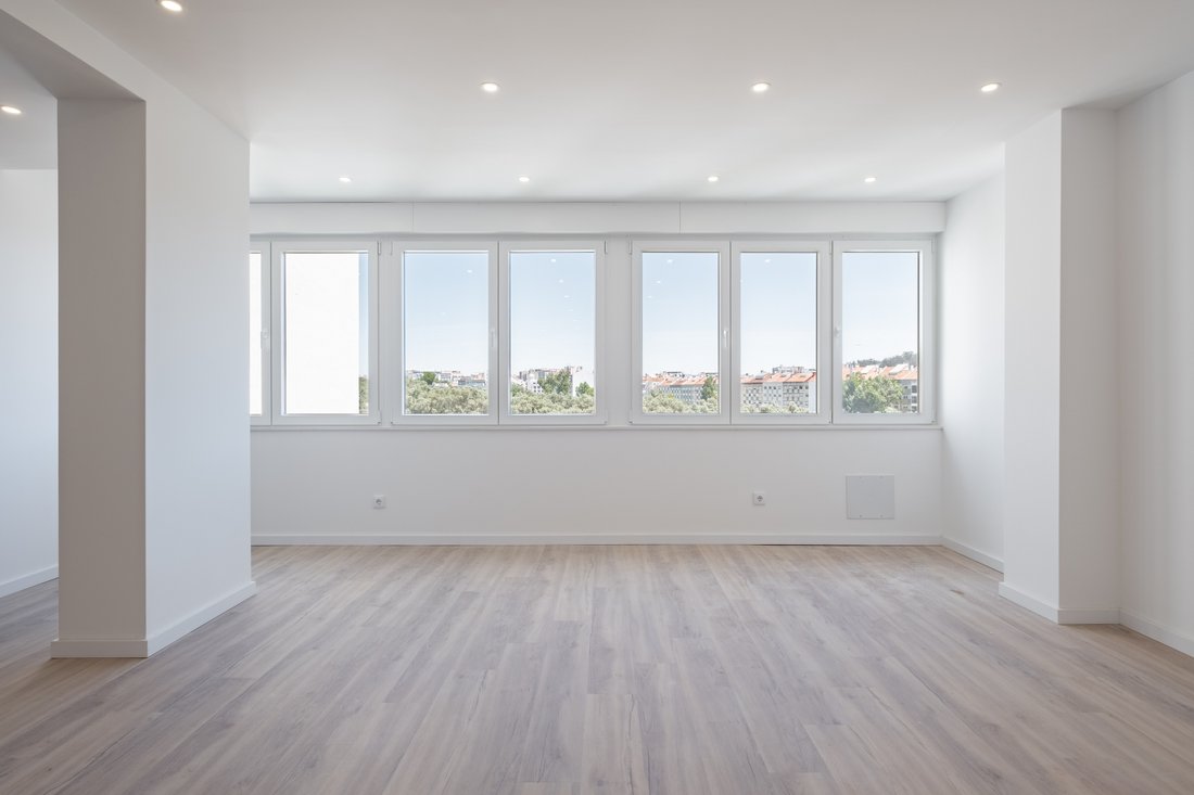 Apartment in Benfica, Lisbon, Portugal 2 - 18067832