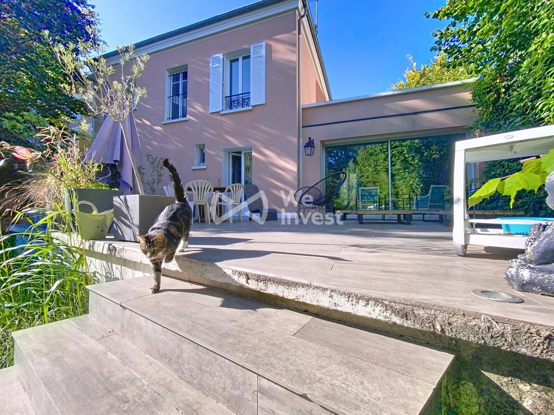 House in Ledru Rollin, Le Perreux-sur-Marne, France 2 - 16737324