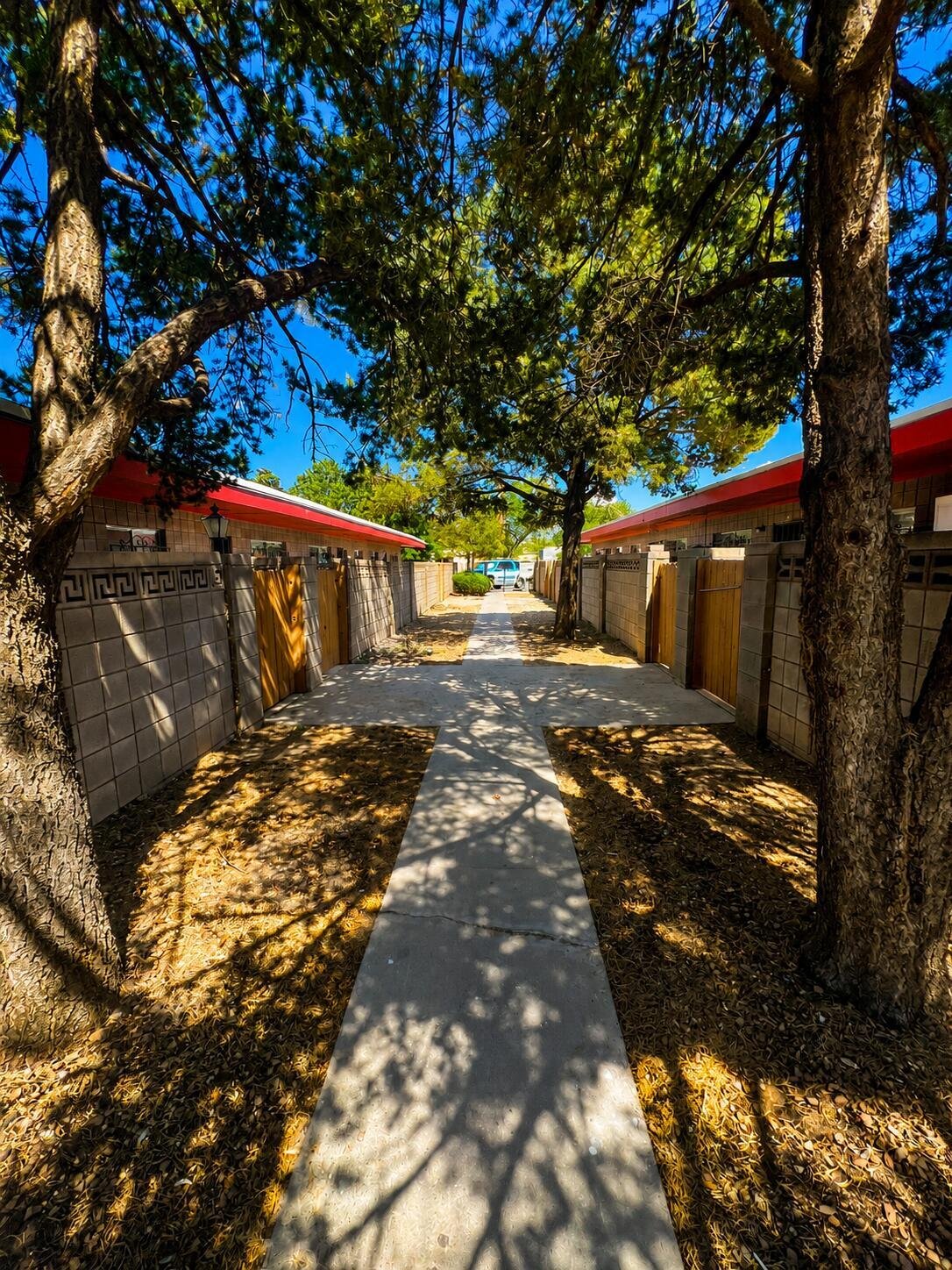 Albuquerque, New Mexico, United States 2 - 18065618