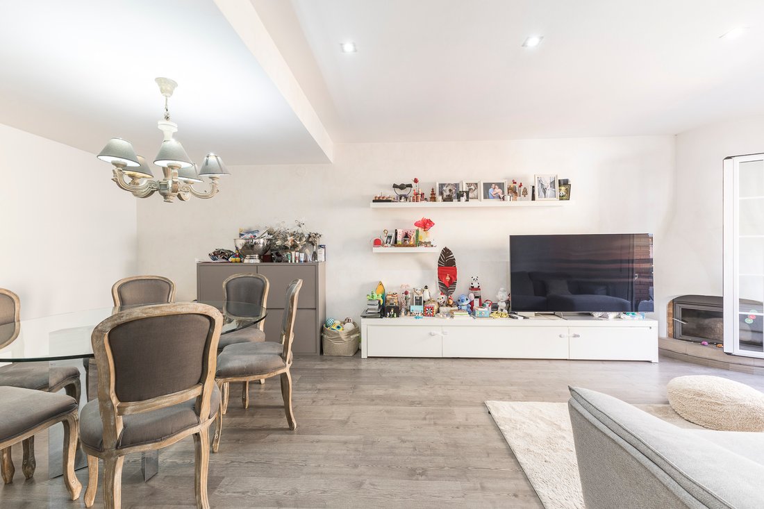 Apartment in Sant Andreu de Palomar, Barcelona, Spain 4 - 18067726