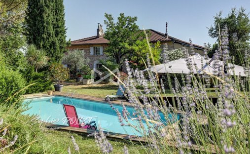 House in Saint-Agnan, Occitania, France 1