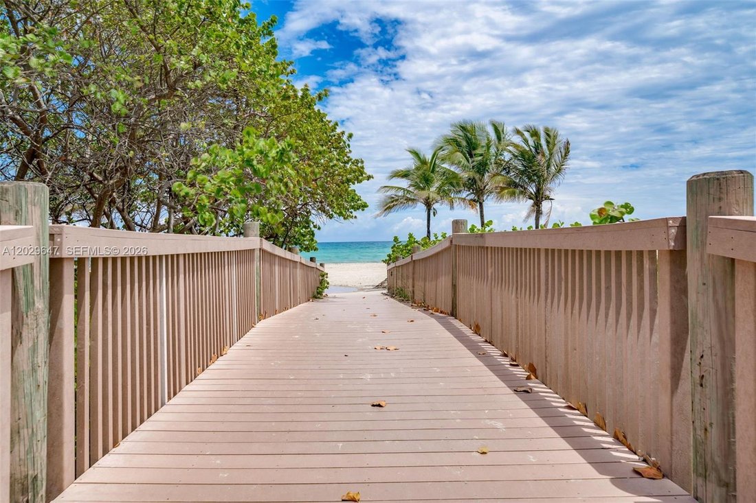 Condo in Hollywood, Florida, United States 2 - 18065963